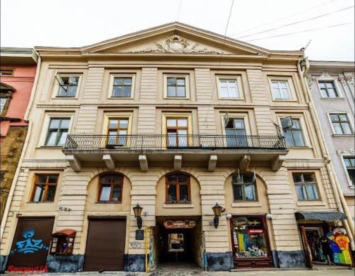 Apartment Ploscha Rynok Leópolis Exterior foto